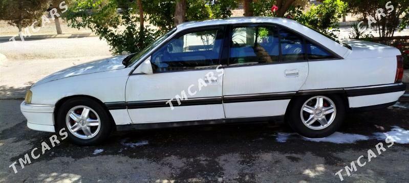 Opel Omega 1993 - 25 000 TMT - Bekrewe - img 3