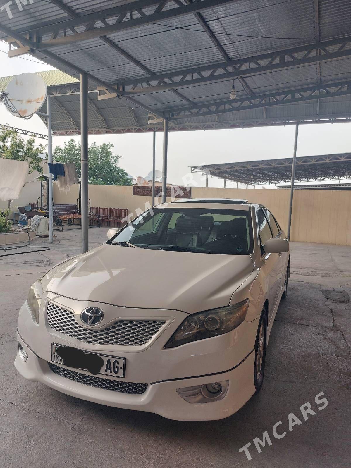 Toyota Camry 2011 - 190 000 TMT - Büzmeýin - img 5
