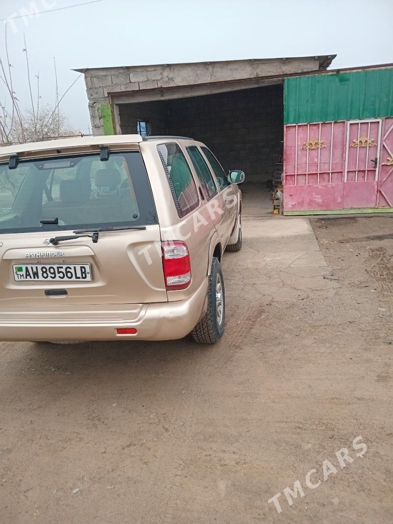 Nissan Pathfinder 2000 - 75 000 TMT - Койтендаг - img 2