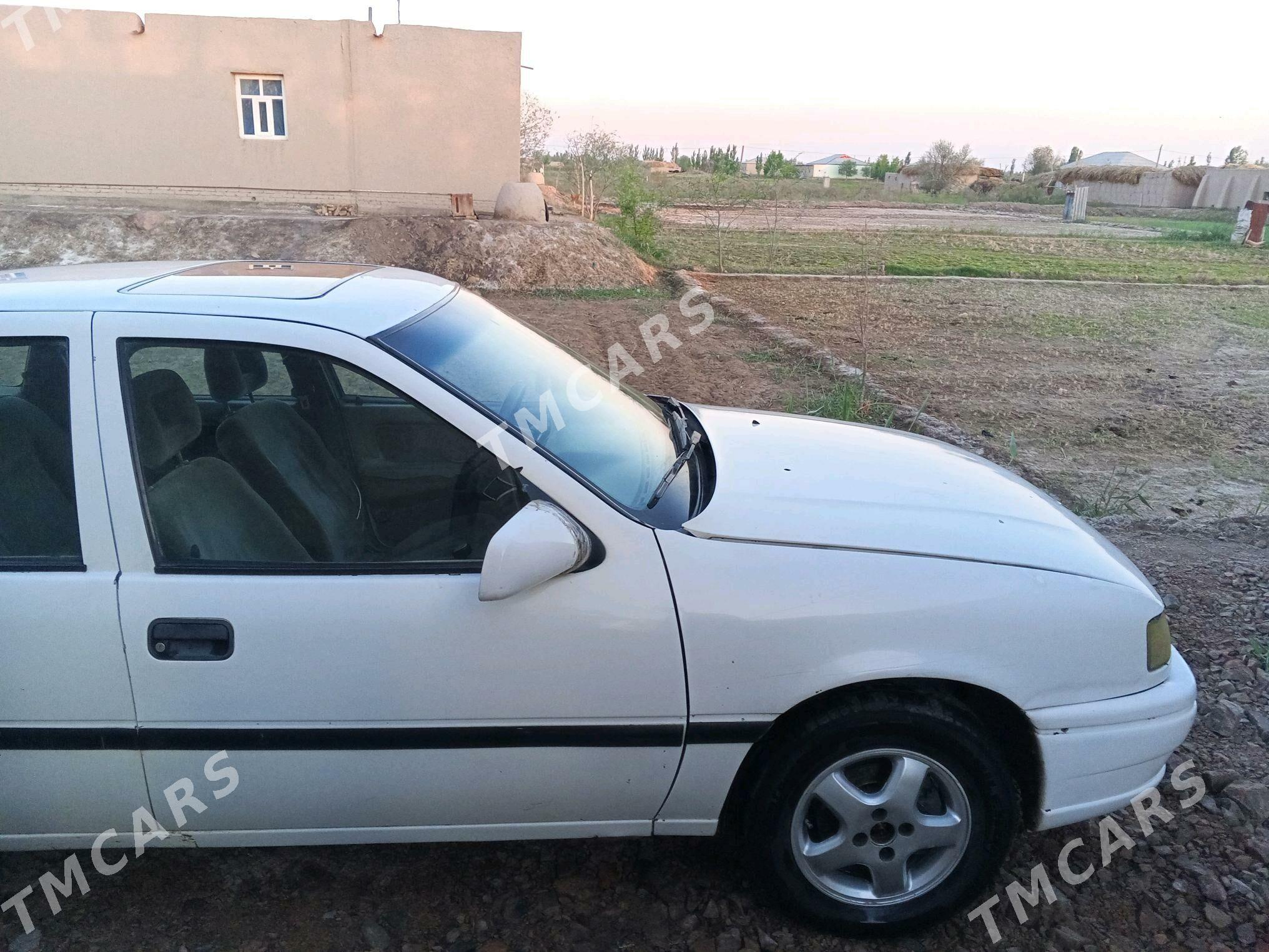 Opel Vectra 1993 - 30 000 TMT - Gurbansoltan Eje - img 5