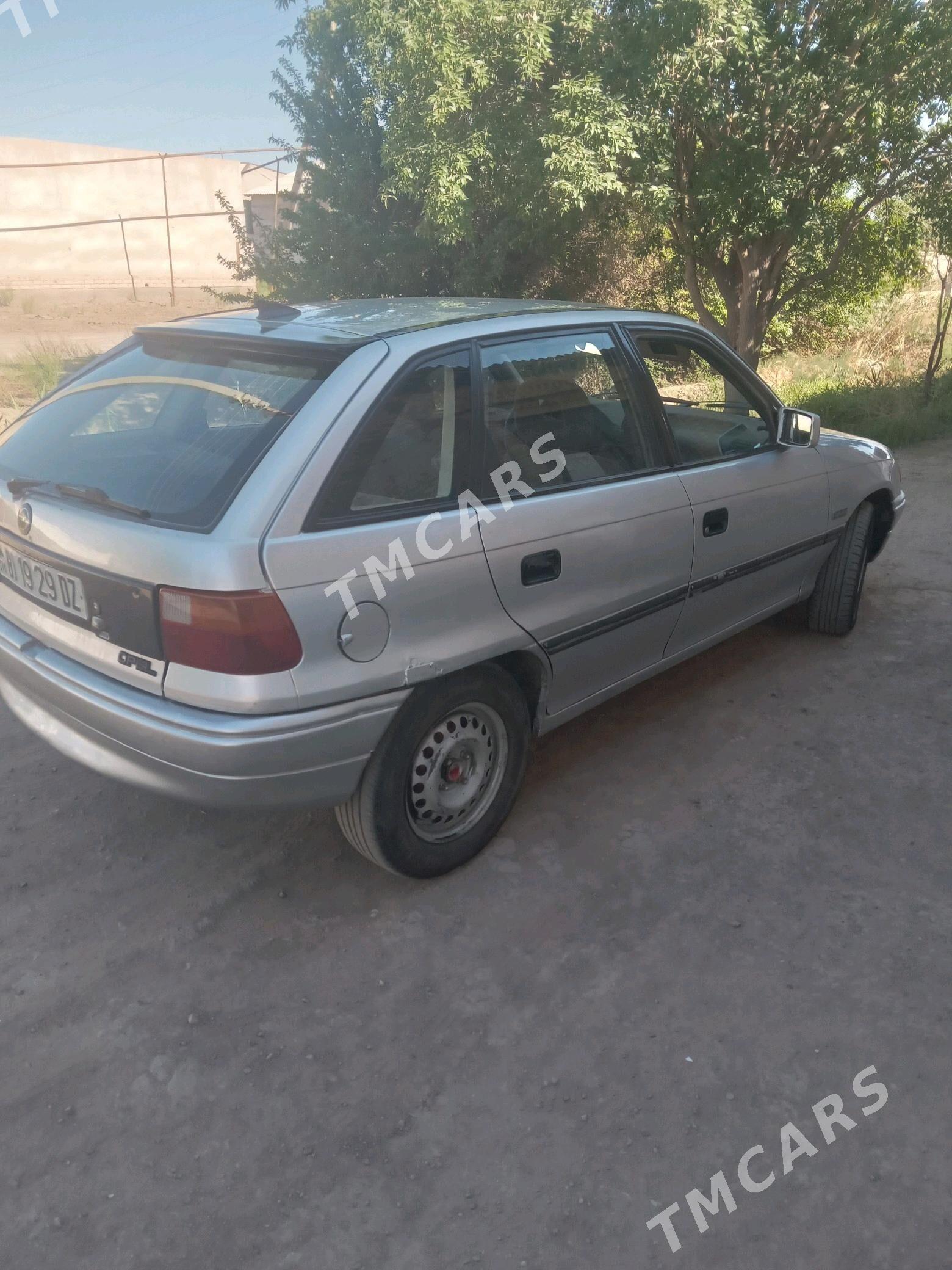 Opel Astra 1992 - 35 000 TMT - Boldumsaz - img 5