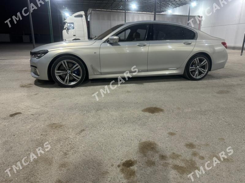 BMW 740 2017 - 900 000 TMT - Ашхабад - img 2
