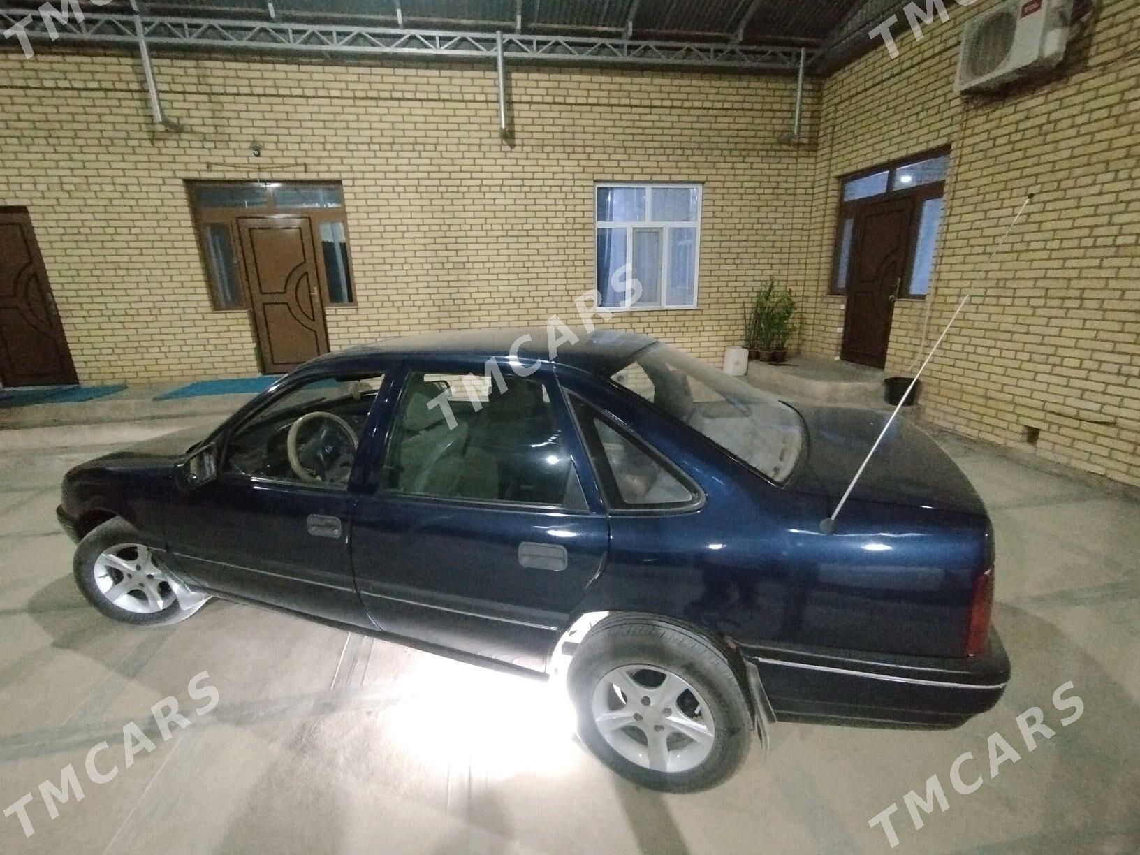 Opel Vectra 1991 - 50 000 TMT - Мургап - img 4