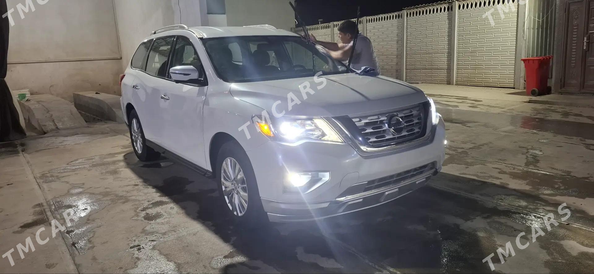 Nissan Pathfinder 2019 - 275 000 TMT - Мары - img 3