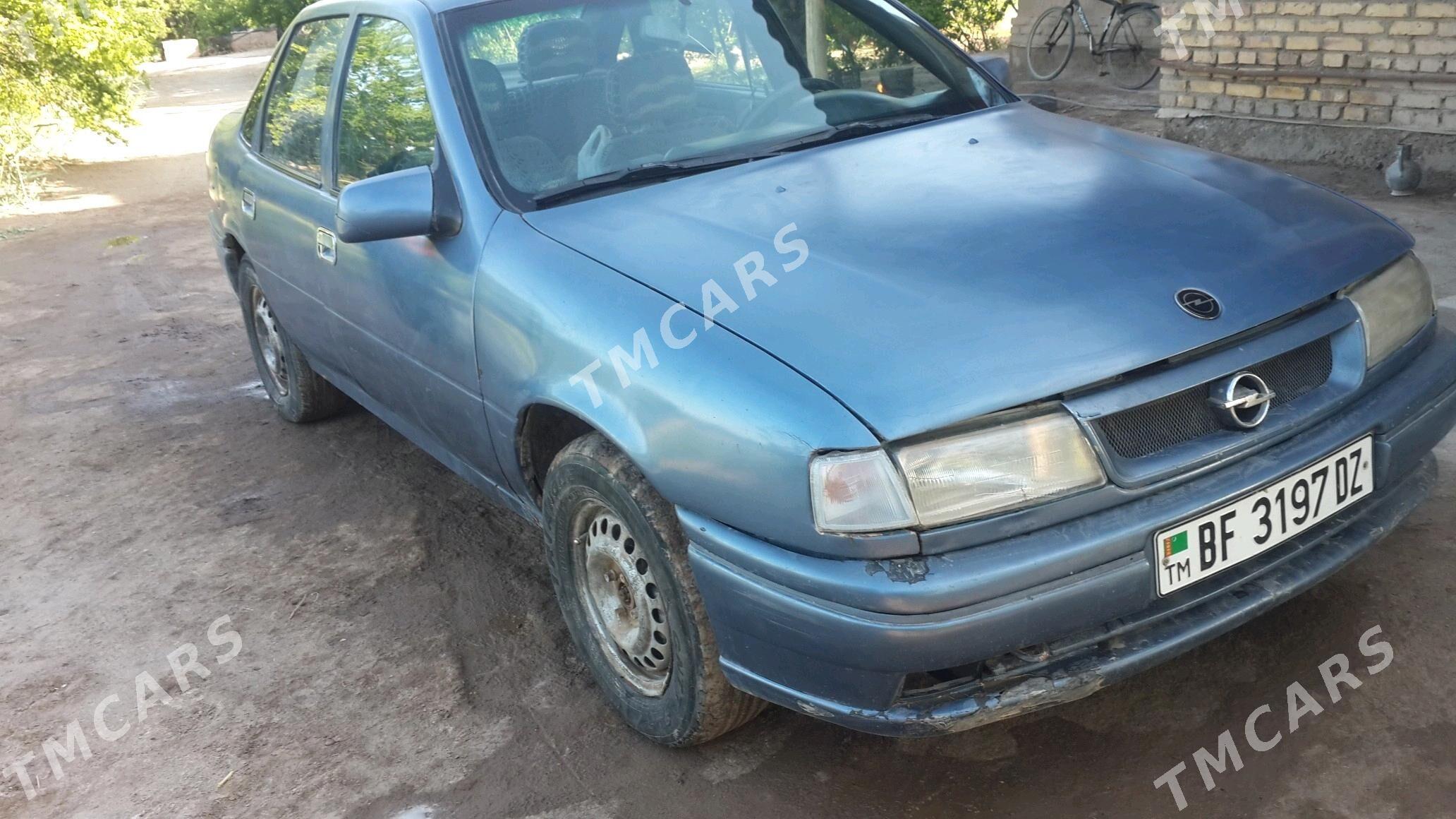 Opel Vectra 1990 - 17 000 TMT - Губадаг - img 2
