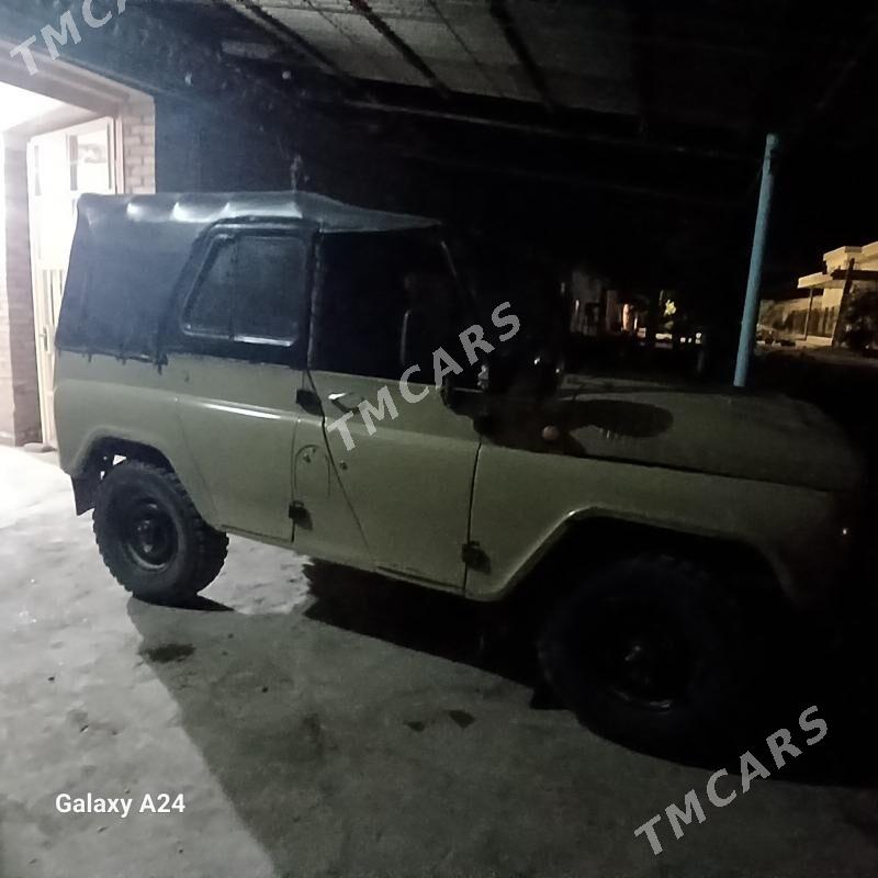 UAZ 469 1991 - 30 000 TMT - Дянев - img 2