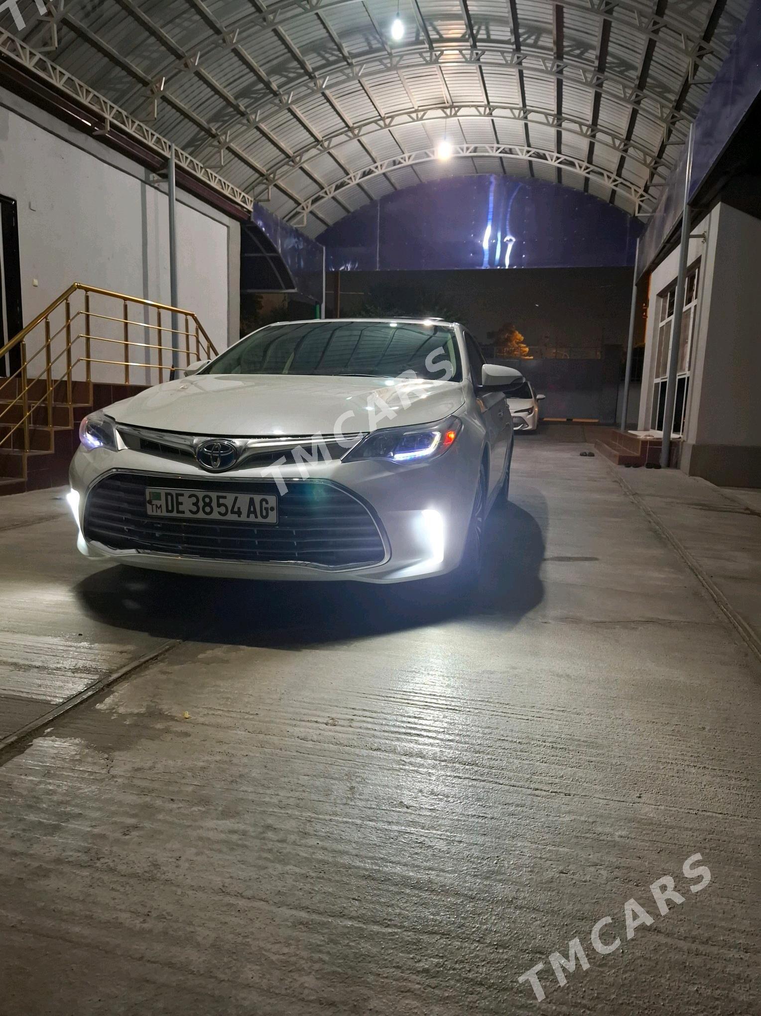Toyota Avalon 2016 - 330 000 TMT - Бузмеин - img 6
