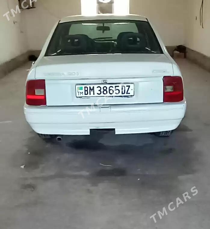 Opel Vectra 1989 - 25 000 TMT - Köneürgenç - img 4