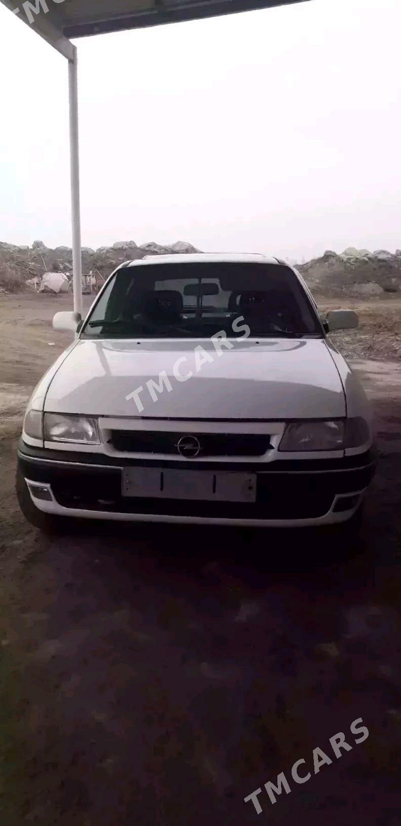 Opel Astra 1995 - 42 000 TMT - Gubadag - img 2
