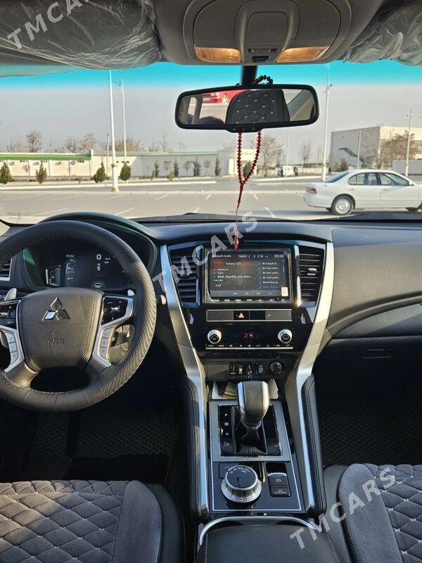 Mitsubishi Montero Sport 2024 - 520 000 TMT - Туркменабат - img 2