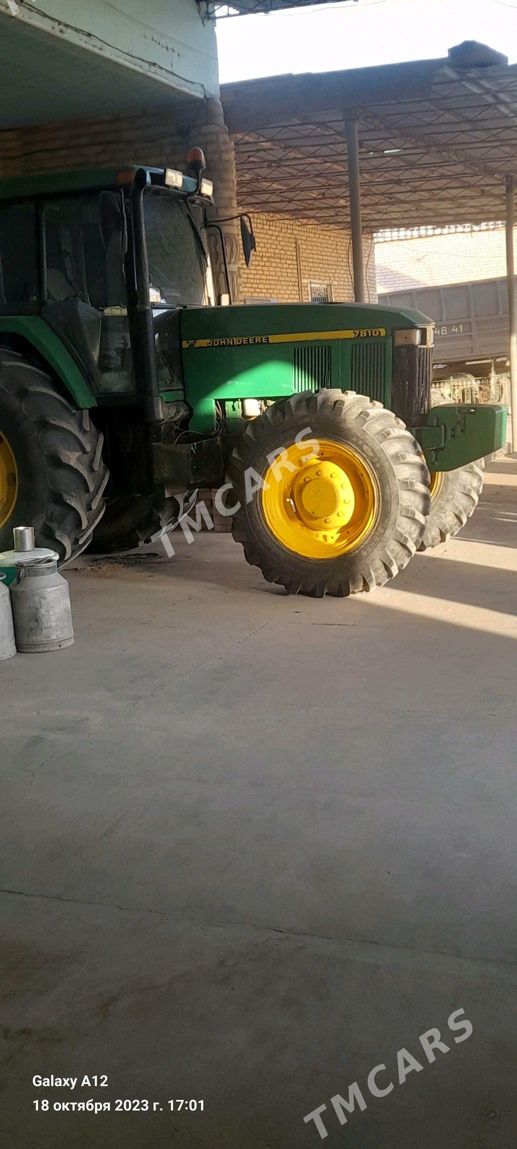 John Deere 1997 - 300 000 TMT - Саят - img 3
