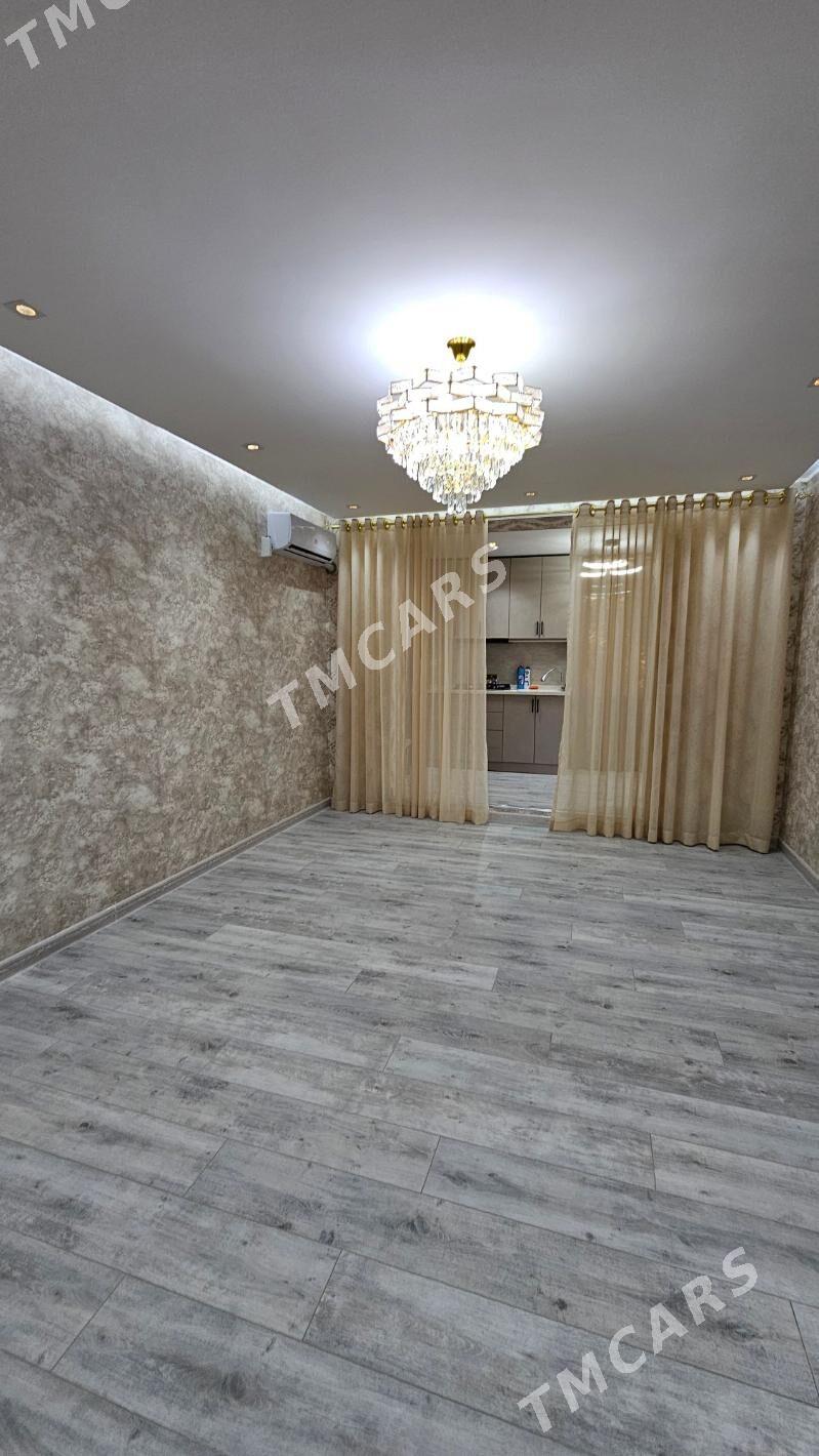 Dworly 30-mkr 2-kom 1-etaz - 30 мкр - img 3