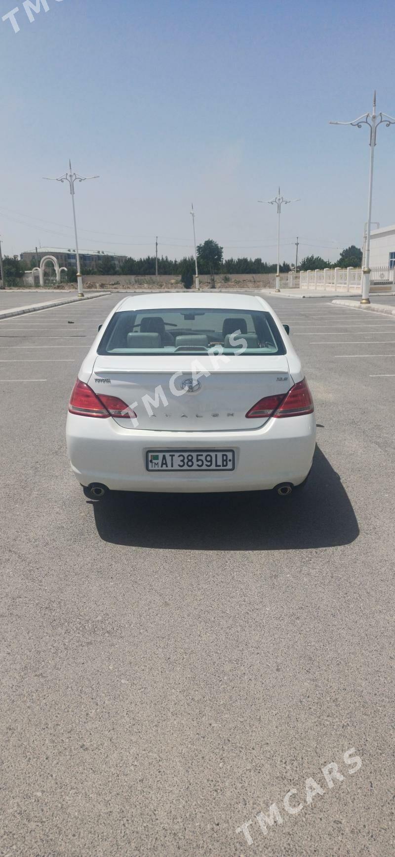 Toyota Avalon 2005 - 165 000 TMT - Dänew - img 6