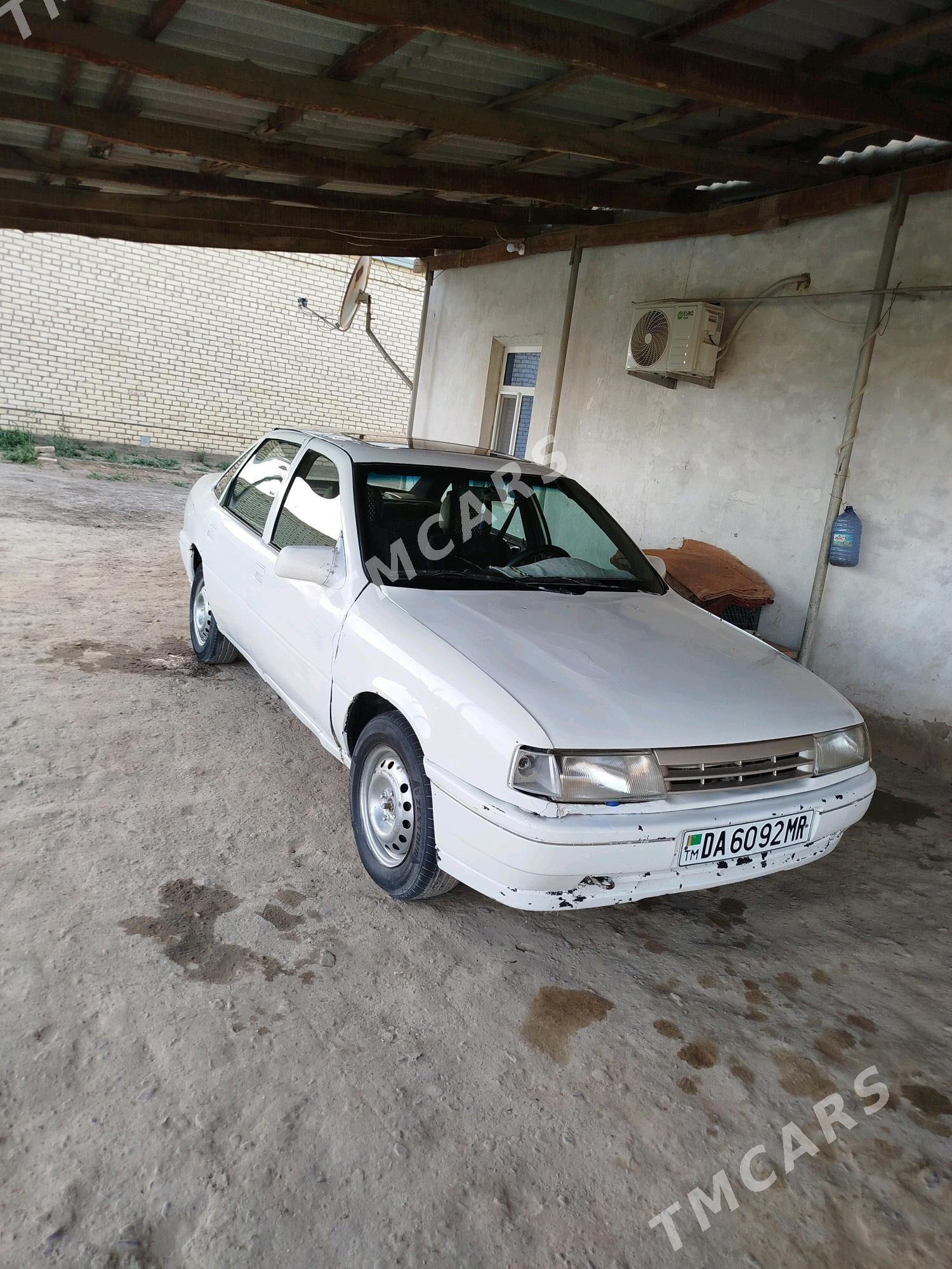 Opel Vectra 1992 - 20 000 TMT - Мургап - img 5
