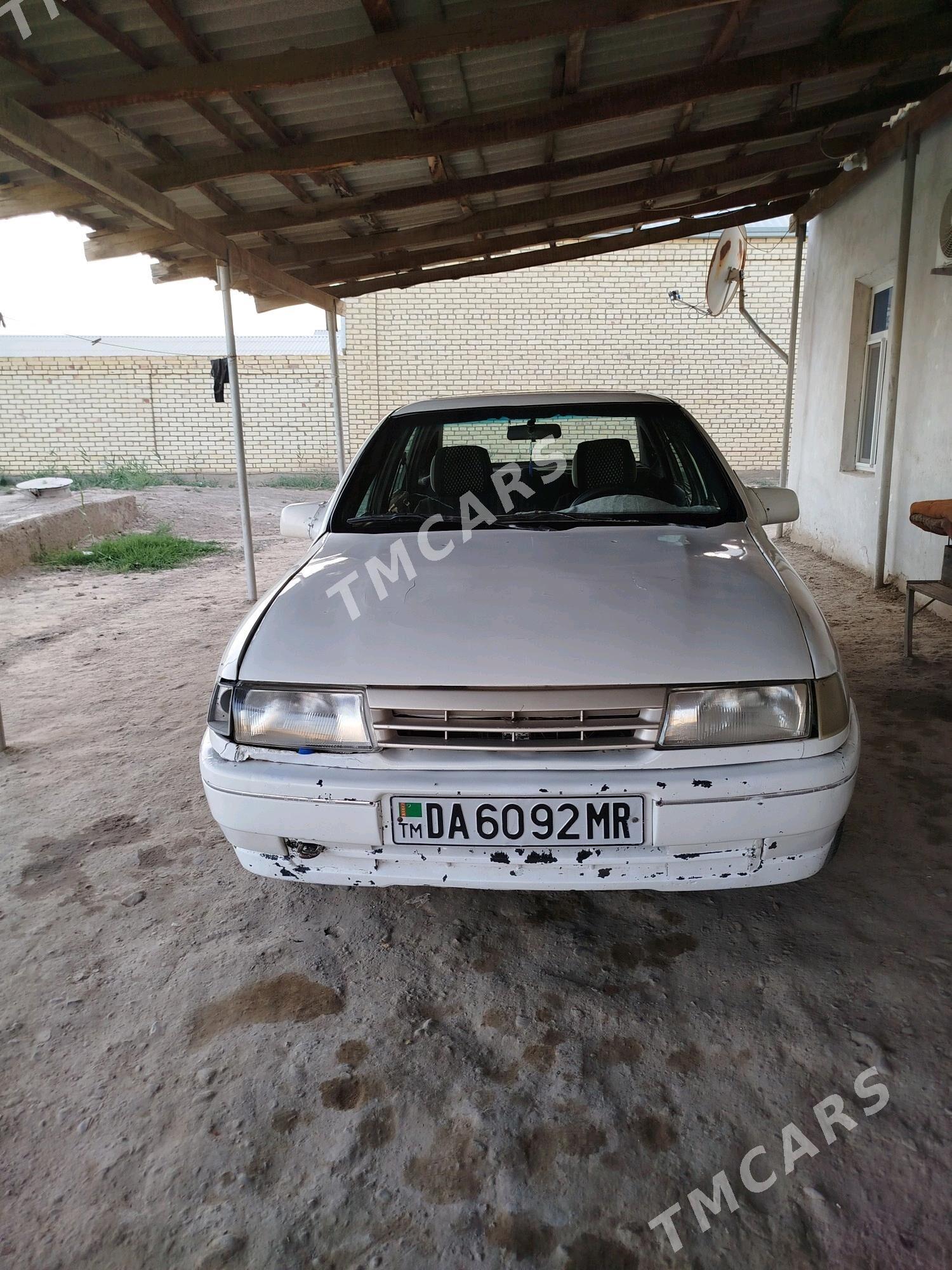 Opel Vectra 1992 - 20 000 TMT - Мургап - img 3
