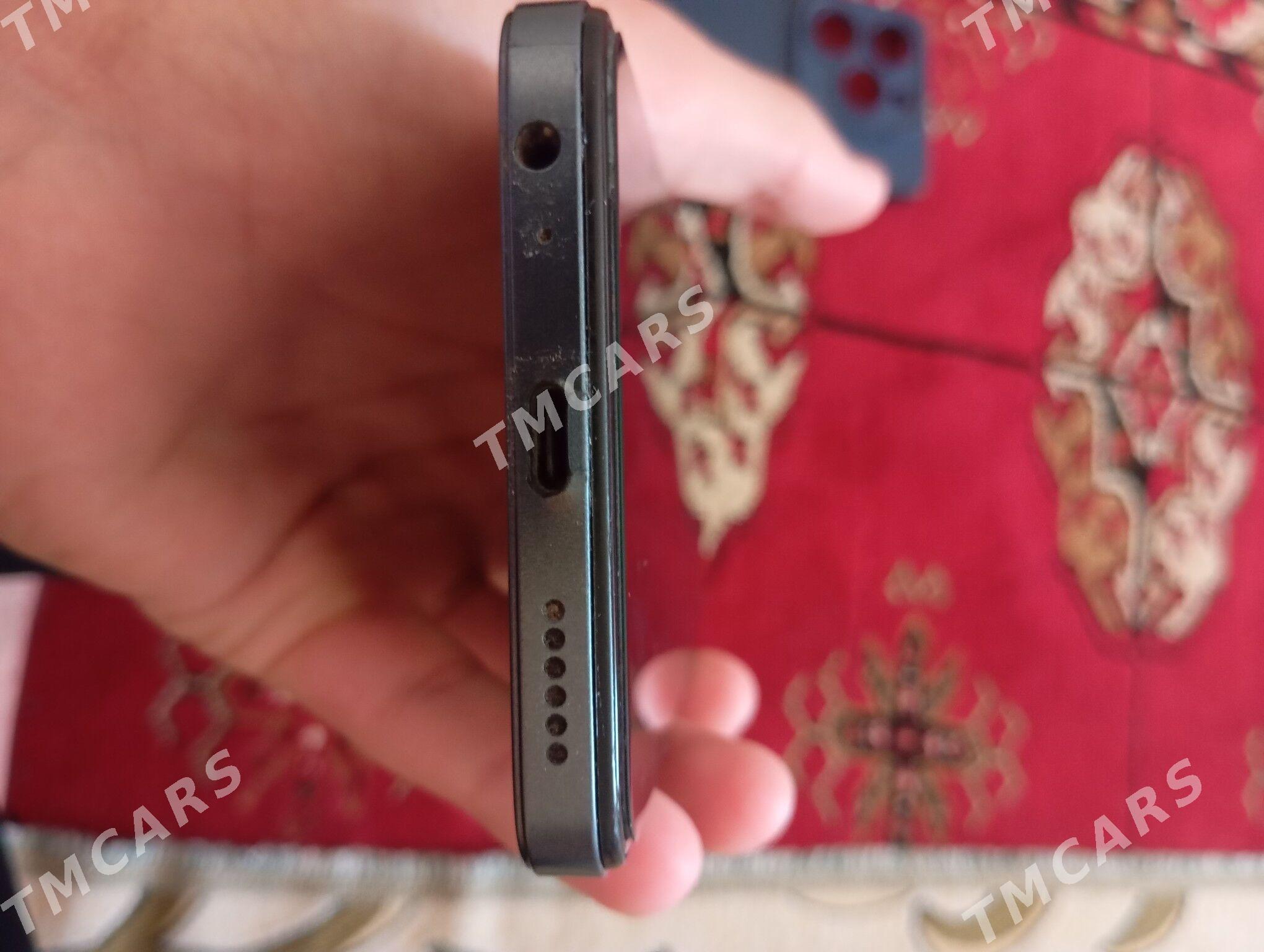 TECNO Sparc 20c - Köşi - img 3