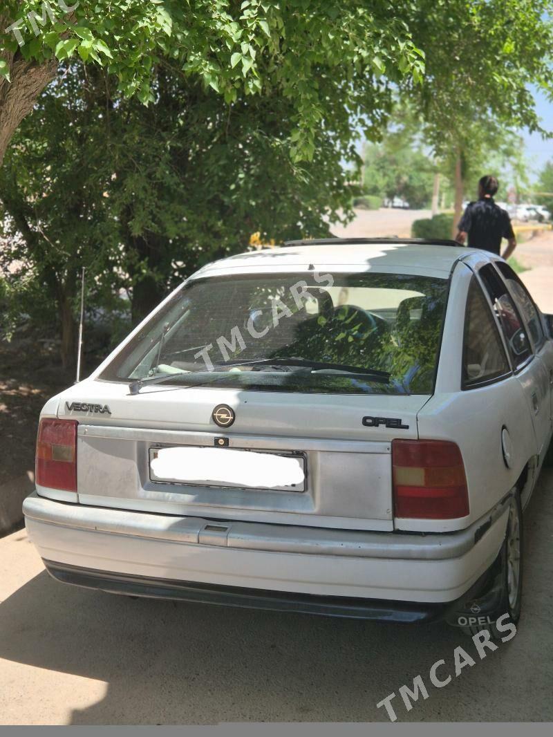 Opel Vectra 1990 - 23 000 TMT - Теджен - img 4