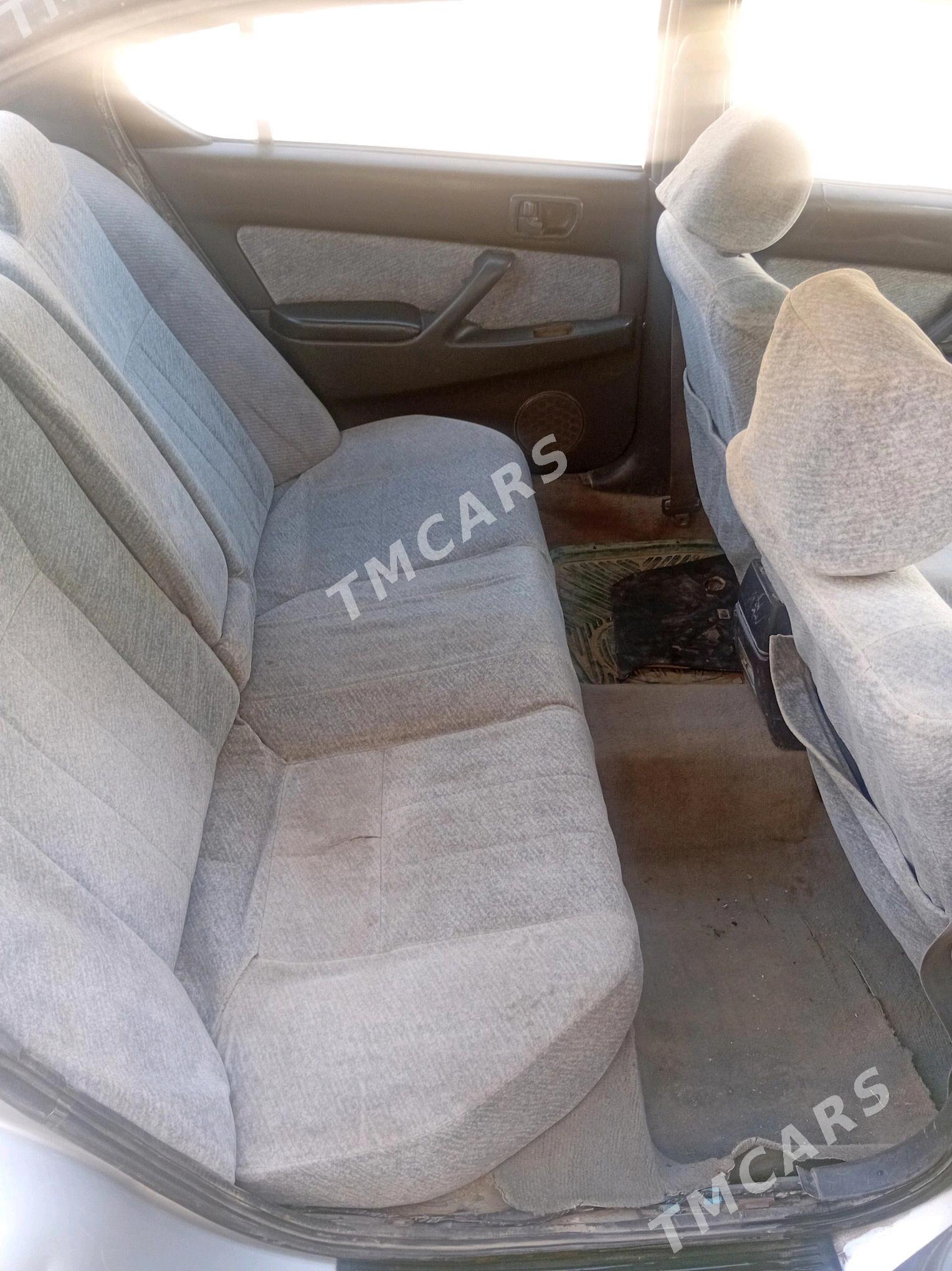 Toyota Camry 1995 - 45 000 TMT - Халач - img 3
