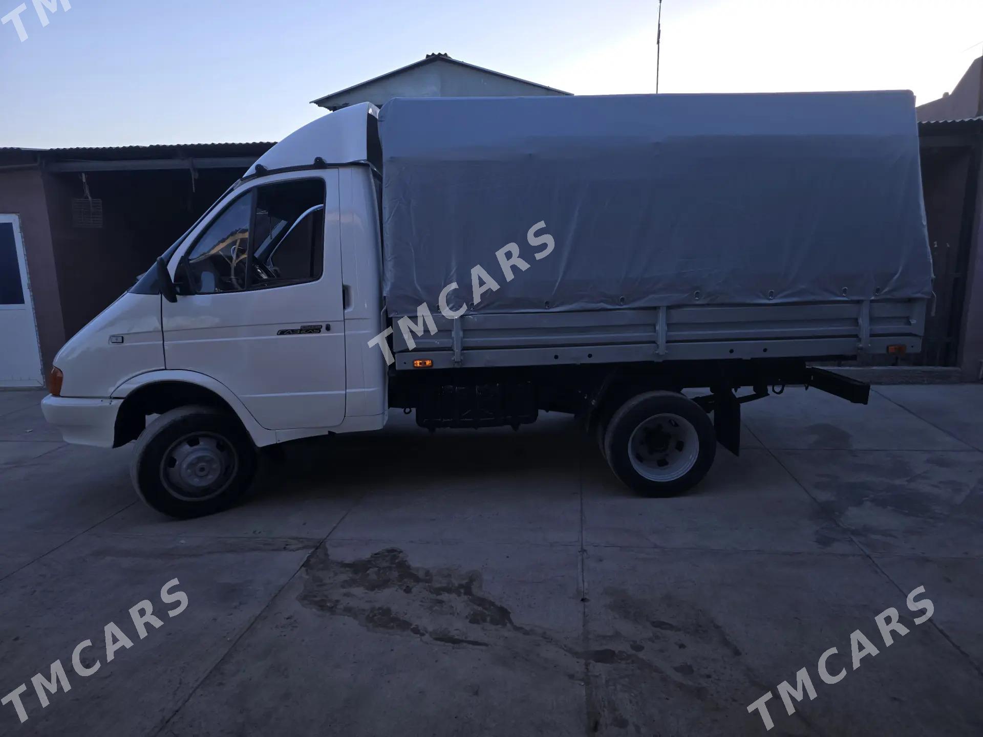 Gaz Gazel 2002 - 110 000 TMT - Türkmenbaşy etr. - img 2