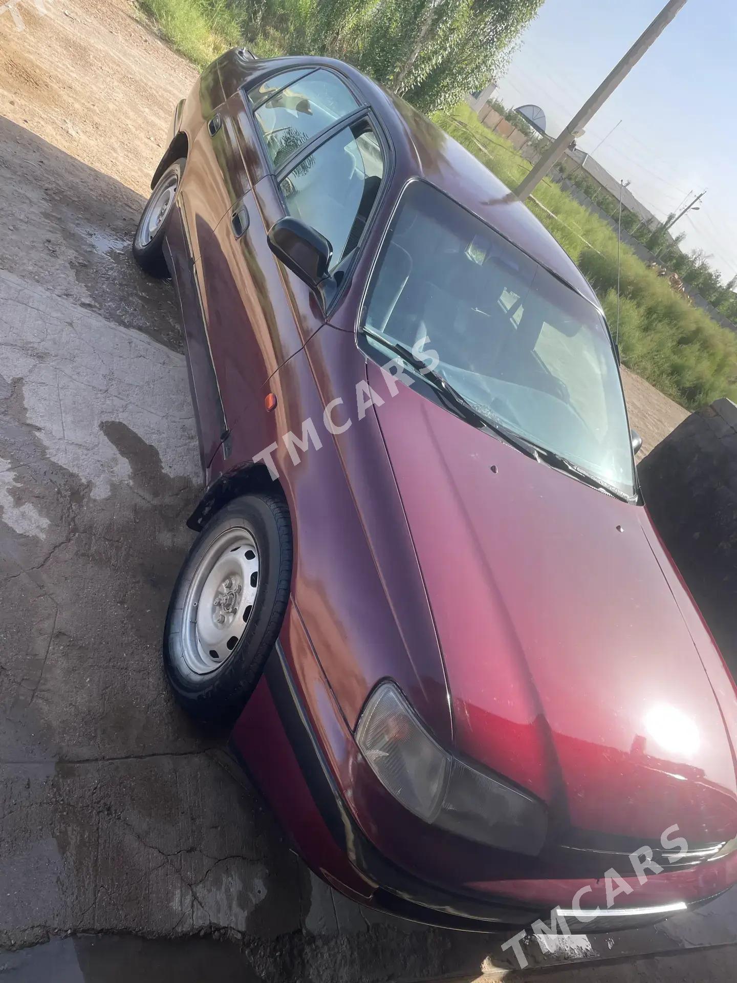 Toyota Carina 1995 - 60 000 TMT - Dostluk - img 2