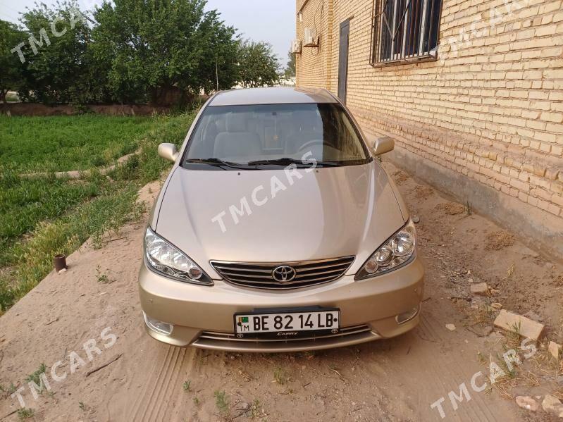 Toyota Camry 2005 - 192 000 TMT - Саят - img 8