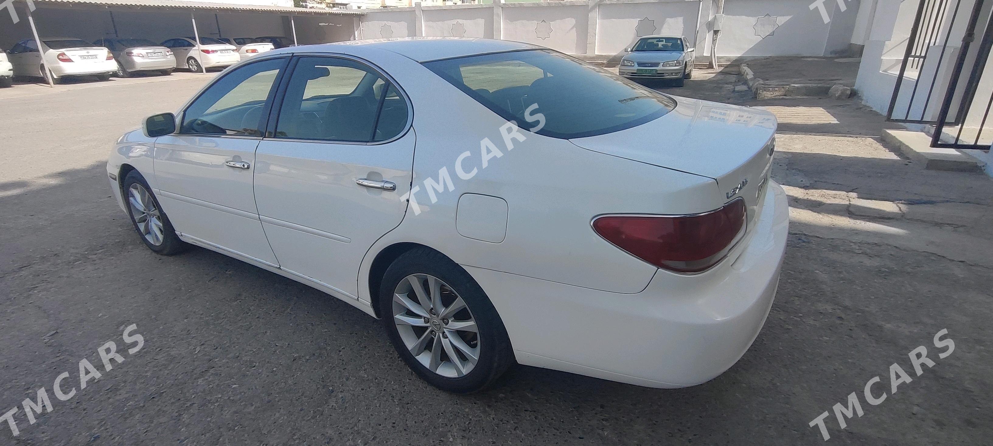 Lexus ES 300 2003 - 155 000 TMT - Türkmenabat - img 4