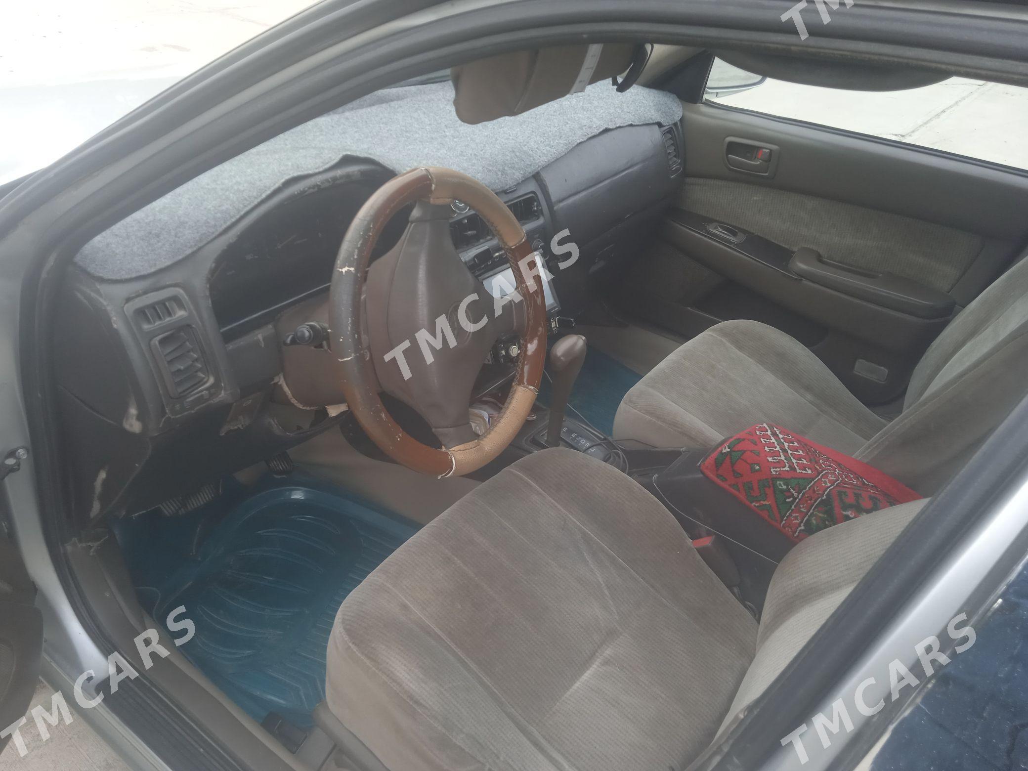 Toyota Camry 1995 - 78 000 TMT - Векильбазар - img 3