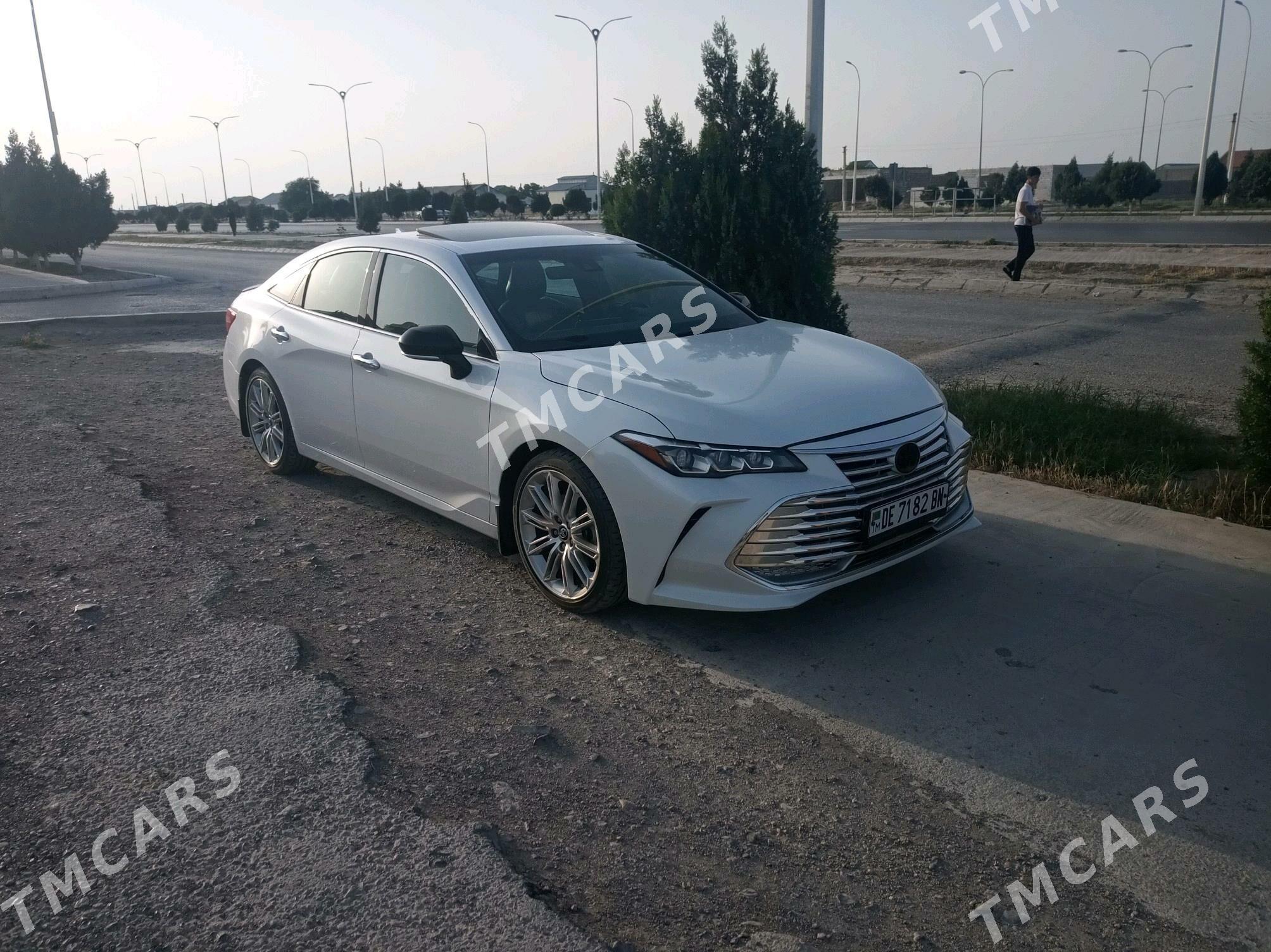 Toyota Avalon 2018 - 420 000 TMT - Gyzylarbat - img 8