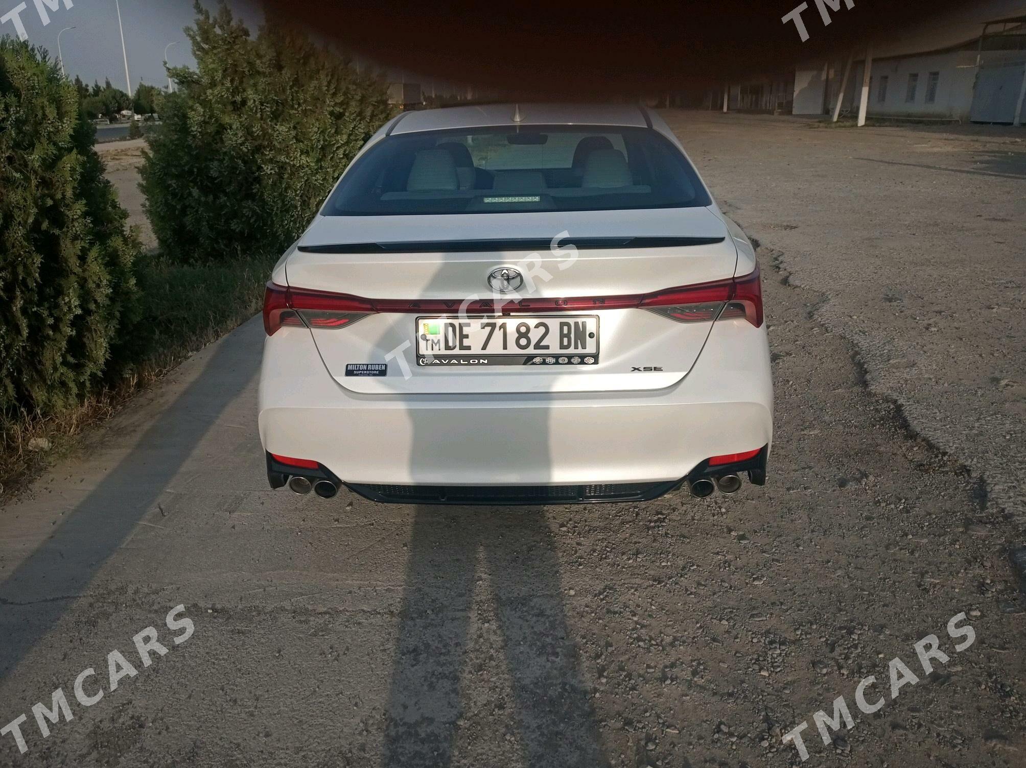 Toyota Avalon 2018 - 420 000 TMT - Gyzylarbat - img 7