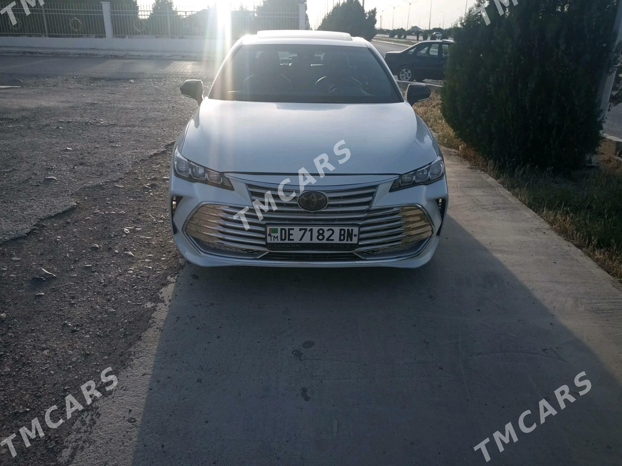 Toyota Avalon 2018 - 420 000 TMT - Gyzylarbat - img 9