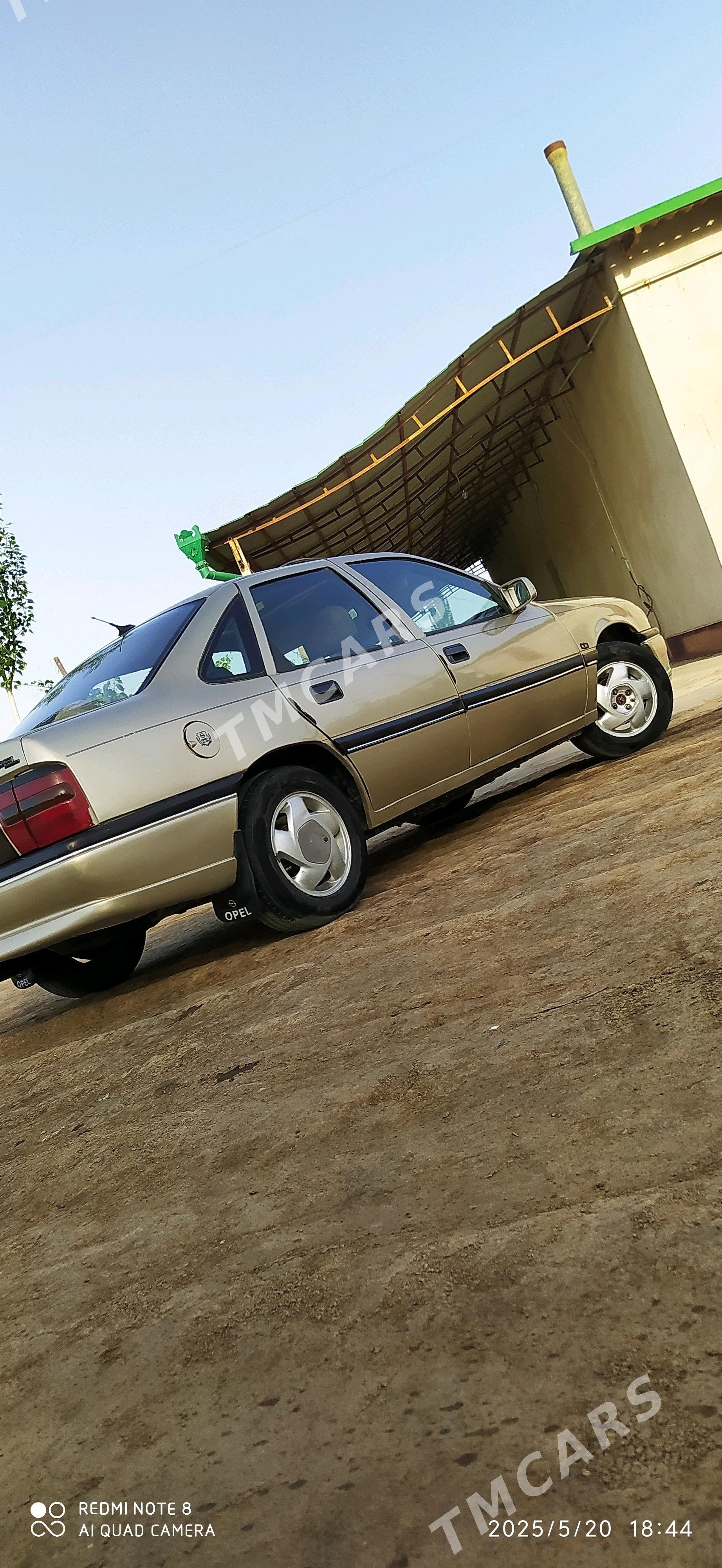 Opel Vectra 1992 - 40 000 TMT - Gurbansoltan Eje - img 7