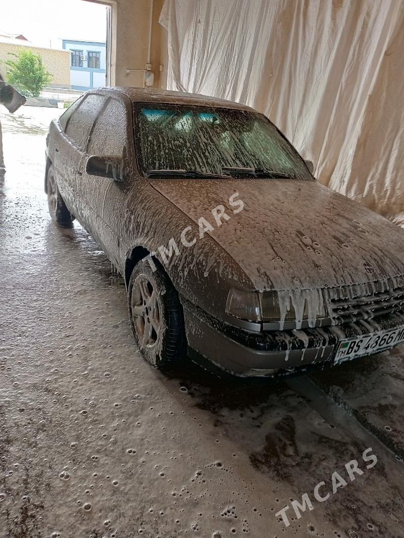 Opel Vectra 1991 - 28 000 TMT - Mary - img 3