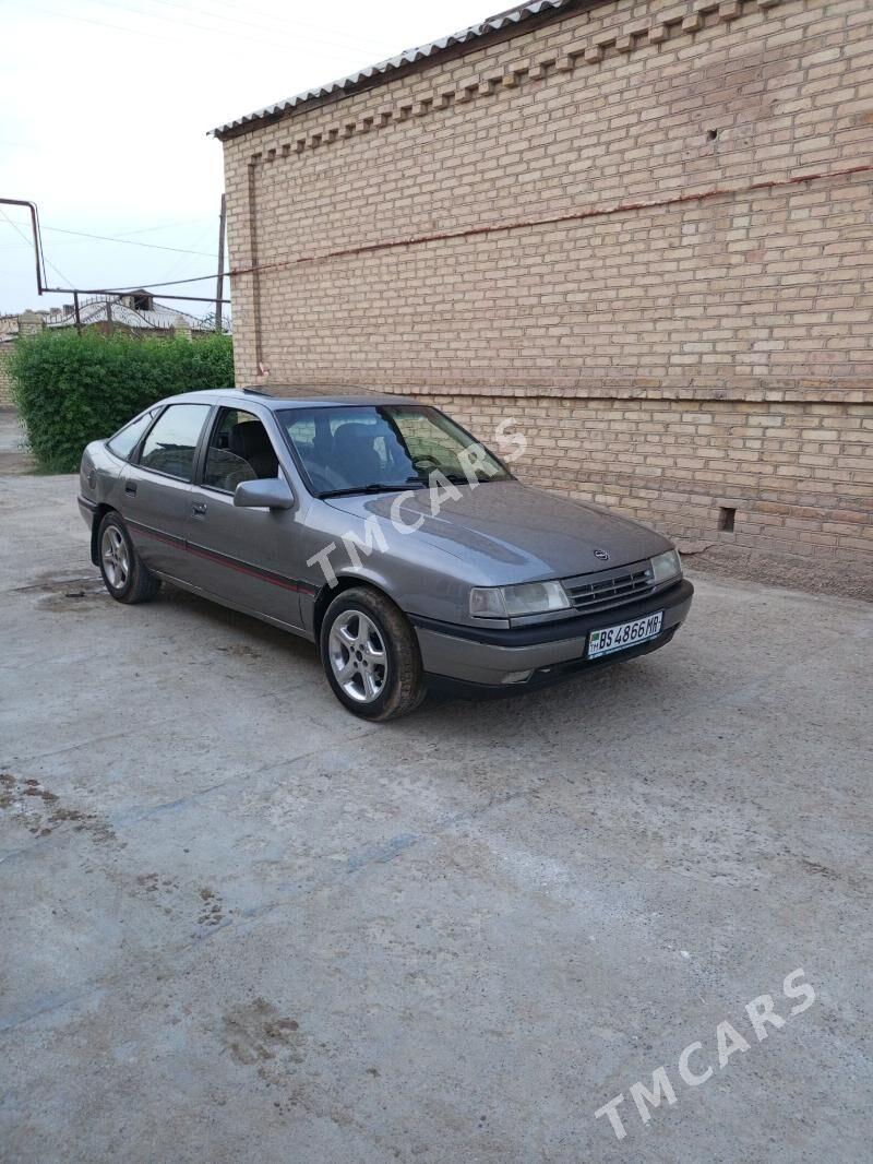 Opel Vectra 1991 - 28 000 TMT - Mary - img 4