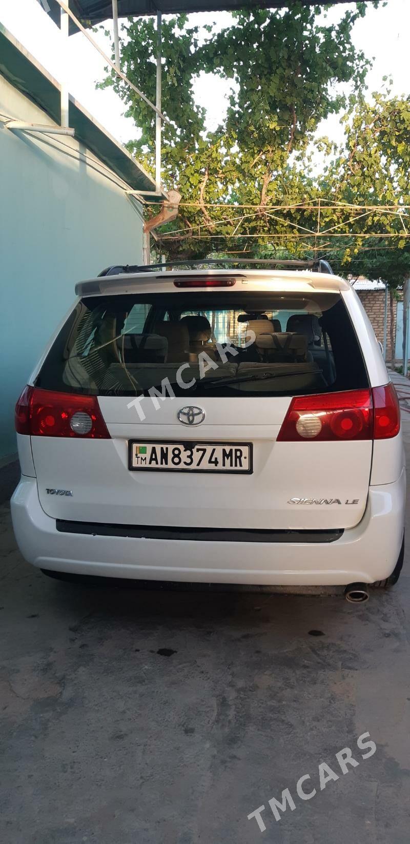 Toyota Sienna 2006 - 200 000 TMT - Огуз хан - img 5