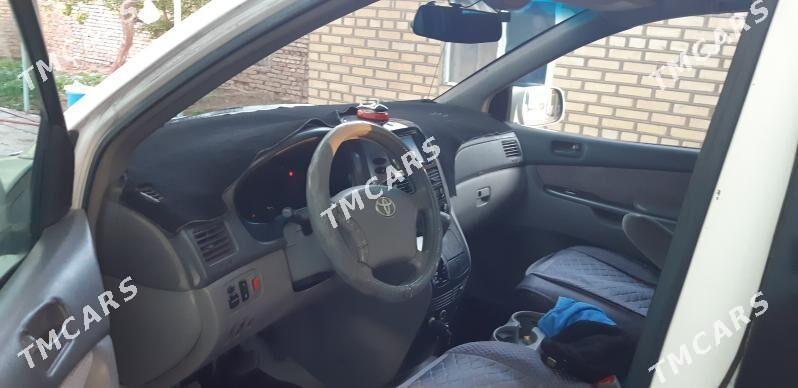 Toyota Sienna 2006 - 200 000 TMT - Огуз хан - img 3