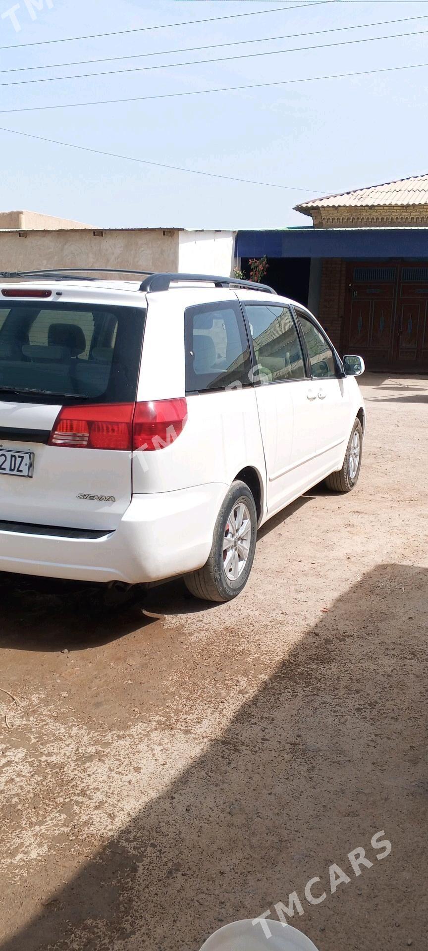 Toyota Sienna 2005 - 240 000 TMT - Gubadag - img 7