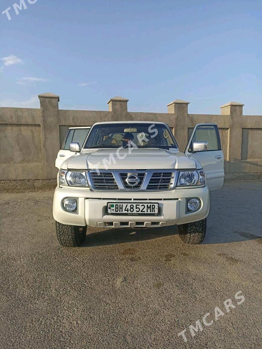 Nissan Patrol 2003 - 170 000 TMT - Mary - img 3