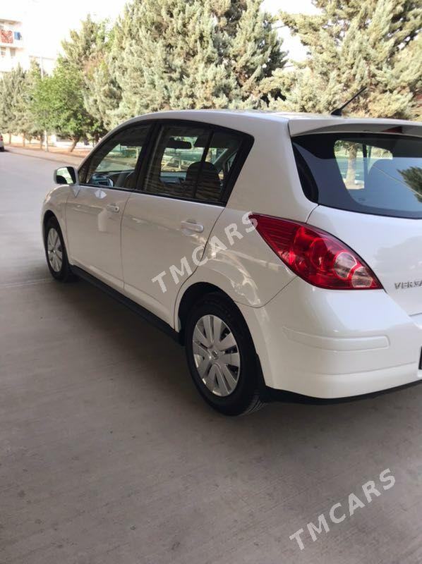 Nissan Versa 2010 - 127 000 TMT - Ашхабад - img 7