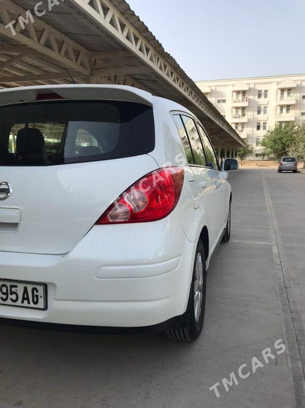 Nissan Versa 2010 - 127 000 TMT - Ашхабад - img 5