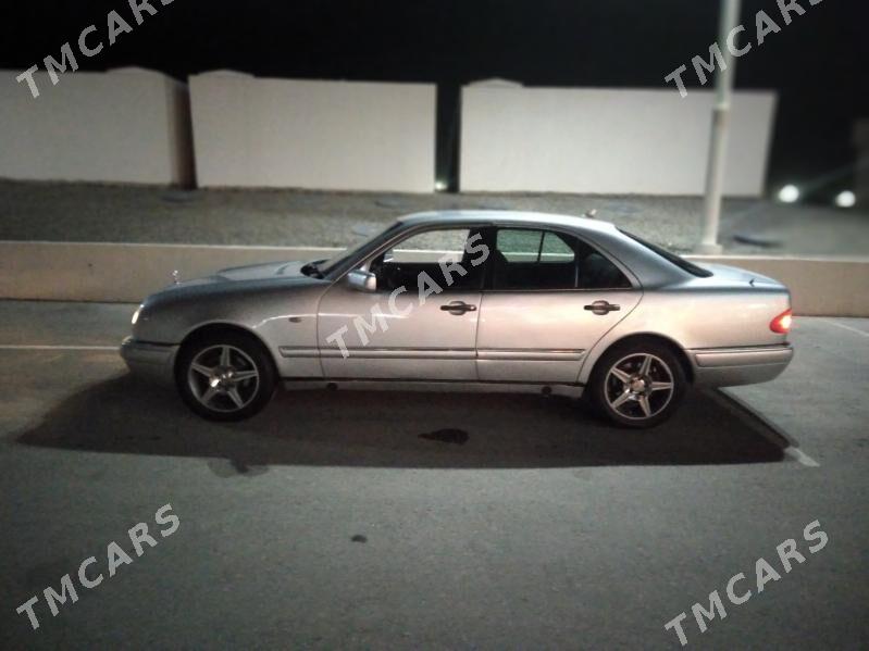 Mercedes-Benz E320 1997 - 80 000 TMT - Türkmenabat - img 2
