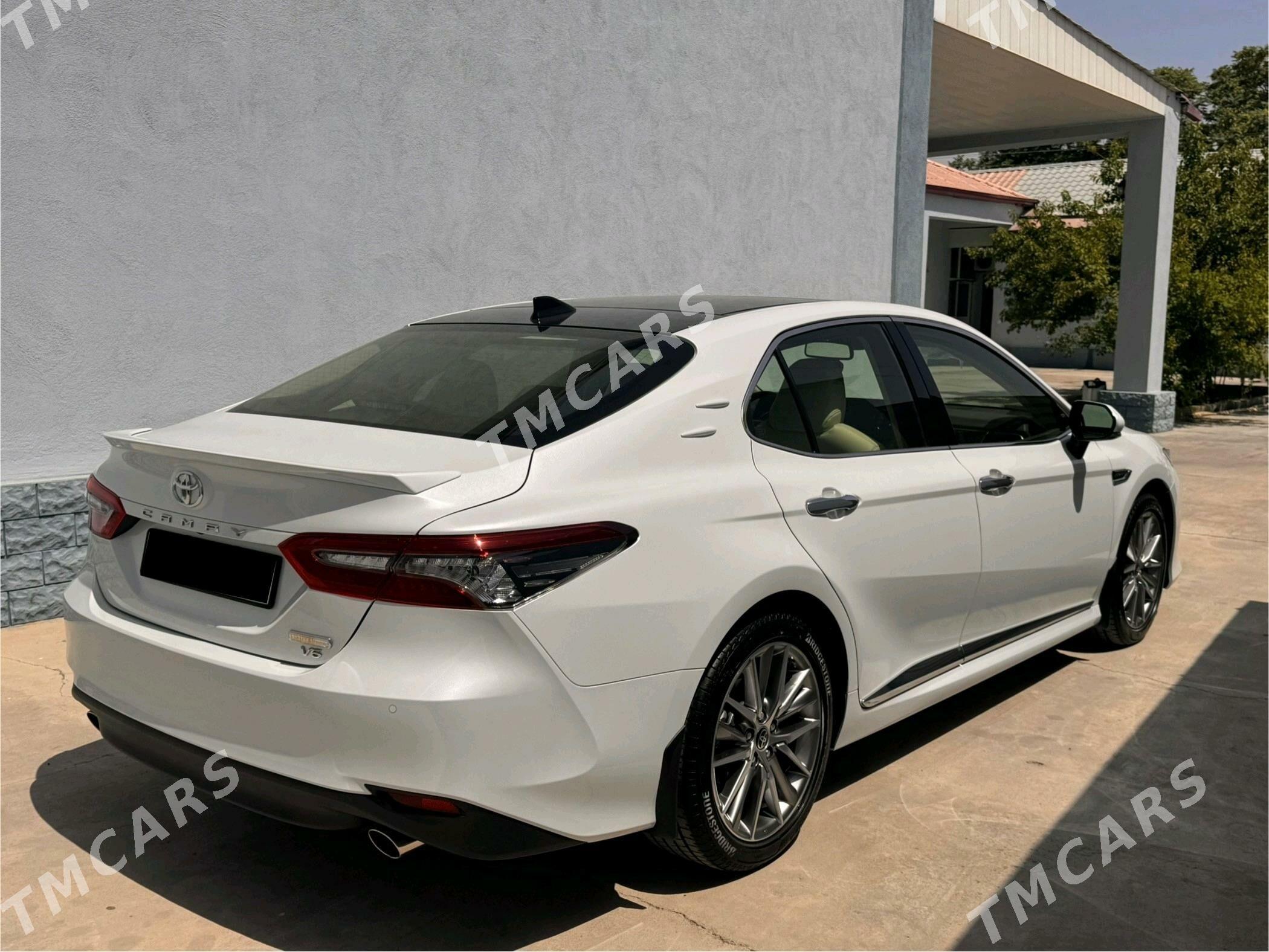Toyota Camry 2023 - 595 000 TMT - Aşgabat - img 4