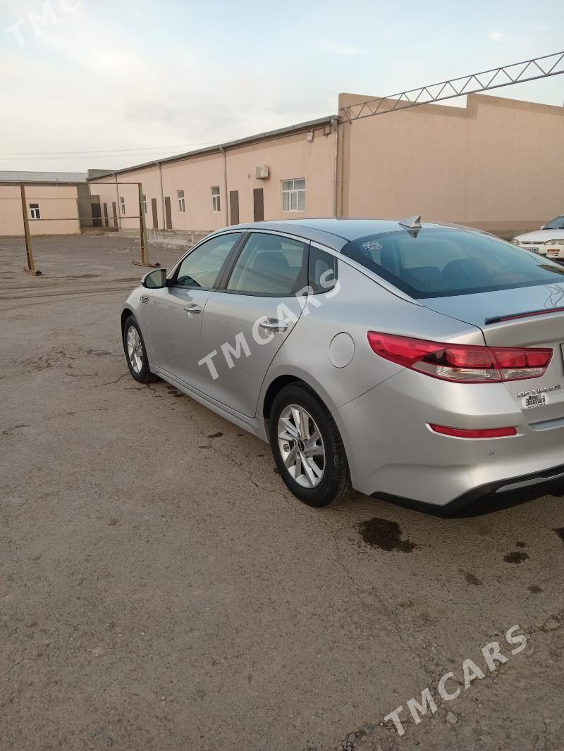 Kia Optima 2020 - 230 000 TMT - Мары - img 7