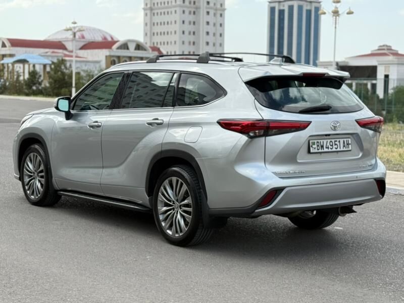 Toyota Highlander 2021 - 561 000 TMT - Howdan "B" - img 2
