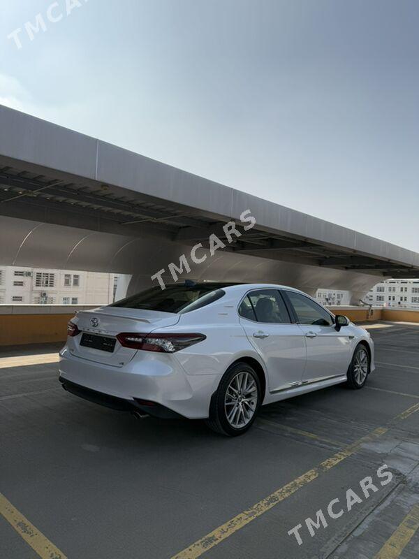 Toyota Camry 2023 - 690 000 TMT - Ашхабад - img 8
