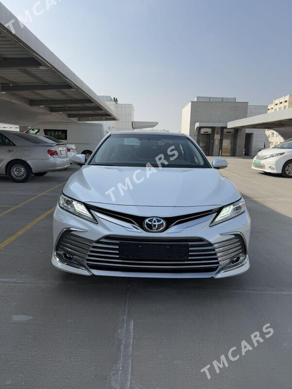Toyota Camry 2023 - 690 000 TMT - Ашхабад - img 5