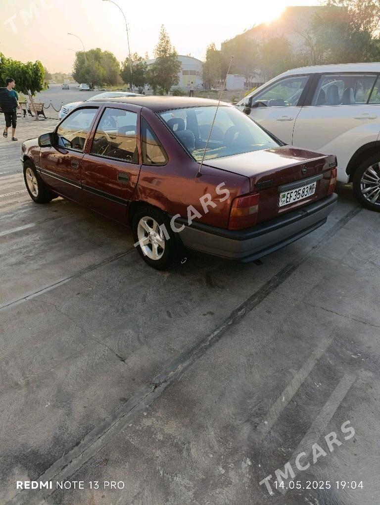 Opel Vectra 1992 - 32 000 TMT - Mary - img 3
