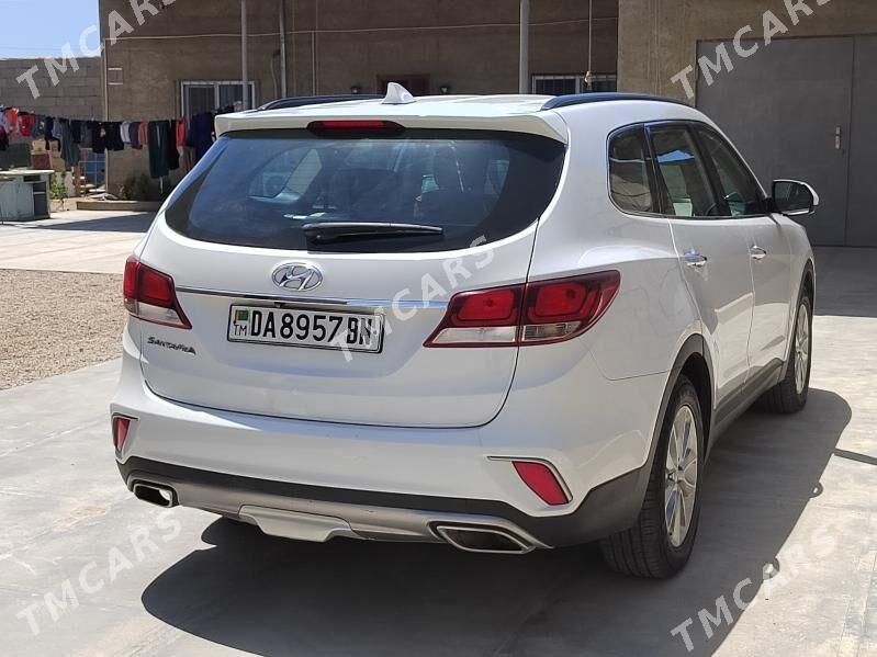 Hyundai Santa Fe 2016 - 300 000 TMT - Hazar - img 4