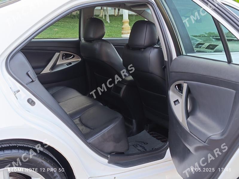 Toyota Camry 2010 - 230 000 TMT - Мары - img 5