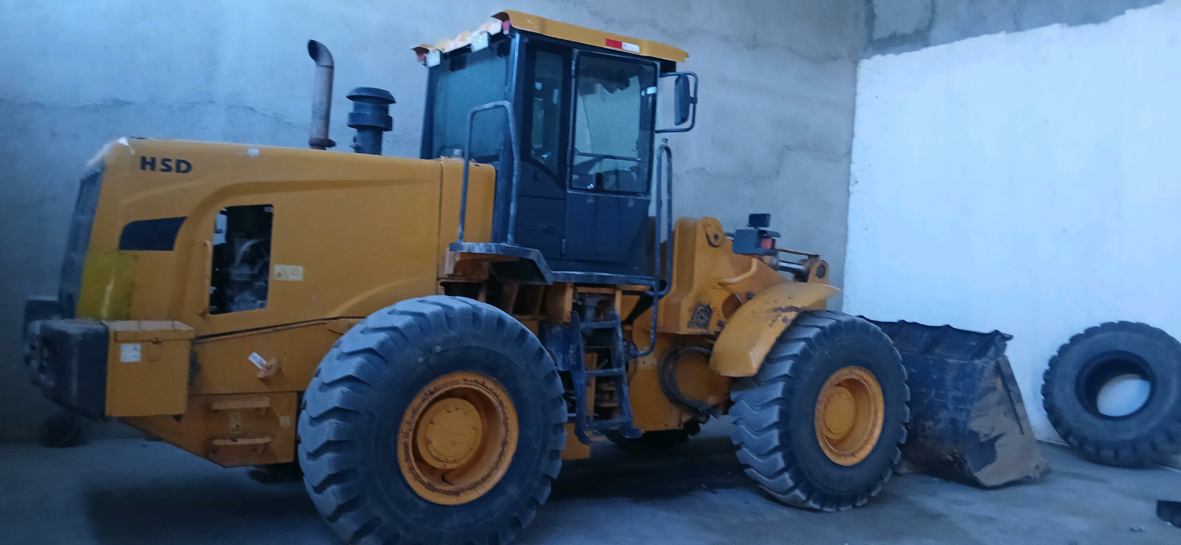 XCMG ZL50 2012 - 450 000 TMT - Ашхабад - img 4