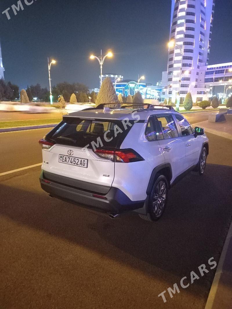 Toyota RAV4 2022 - 450 000 TMT - Ашхабад - img 4